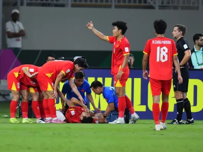 Sốc: Nguyễn Hiểu Minh đứt dây chằng, phải phẫu thuật tại bệnh viện thể thao số 1 Việt Nam