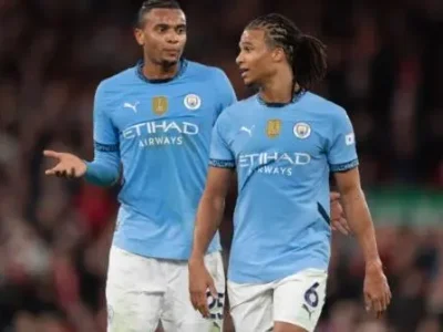 Chuyên gia cảnh báo: Man City thua Liverpool là ‘hết cửa’ vô địch Ngoại hạng Anh