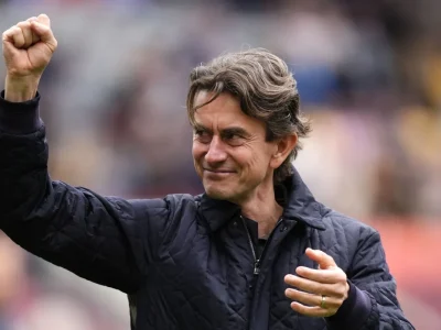 HLV Tottenham bị ‘tra tấn’ câu hỏi xuống hạng, thừa nhận thảm kịch phong độ không thể chối cãi