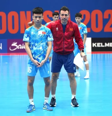 Bất ngờ: ĐT Futsal Việt Nam tập luyện 'lệch giờ' trước trận tứ kết nảy lửa với Indonesia 1